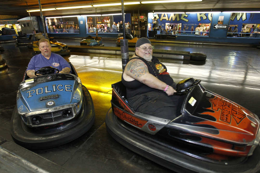 Ceiling grid bumper car power