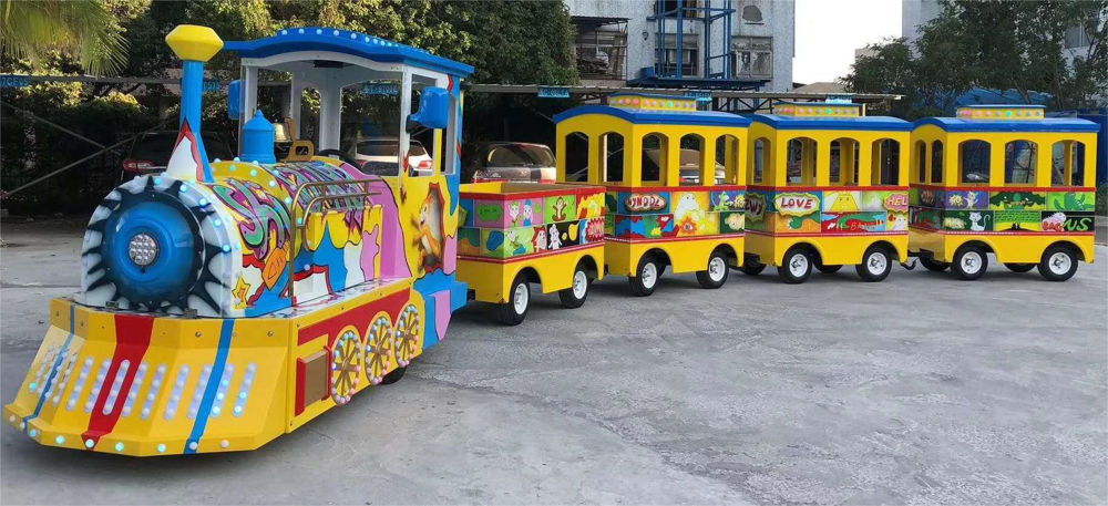 ODM OEM Customization Battery Powered Trackless Train for sale
