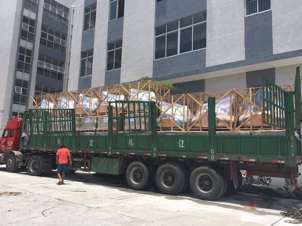 Spaceship Bumper Car Packaging and Delivery