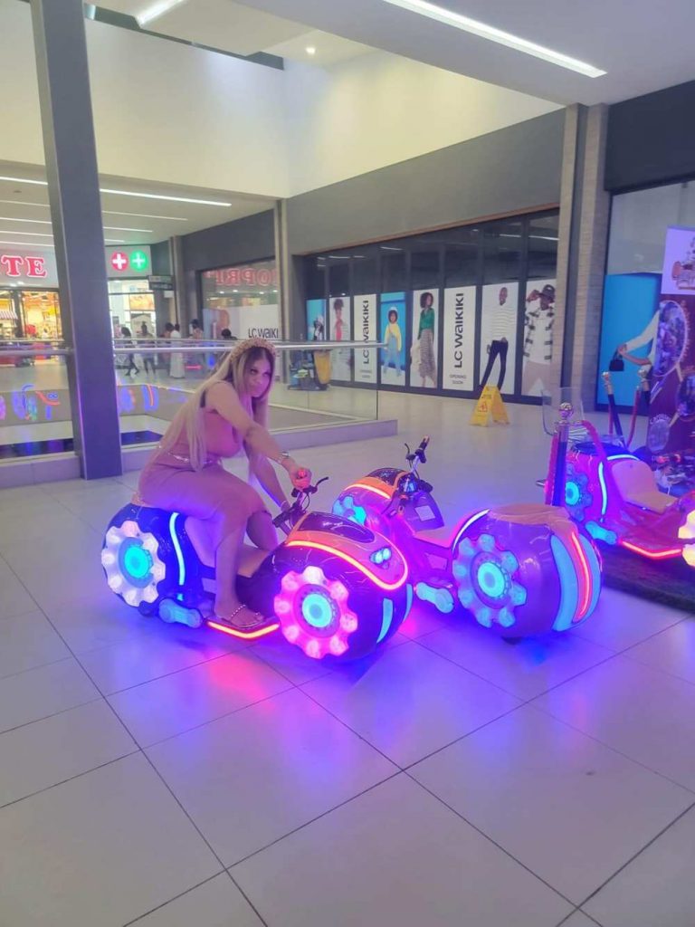amusement motorcycle for woman