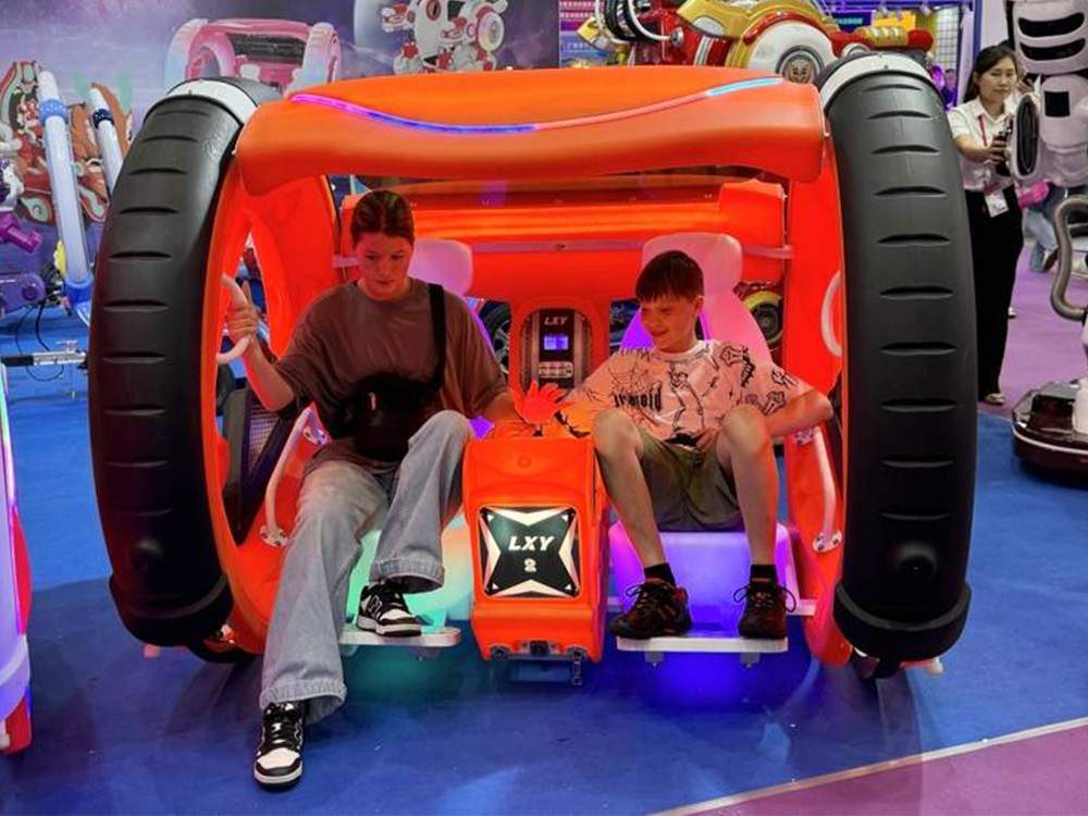 huaqin moonwalk car amusement ride